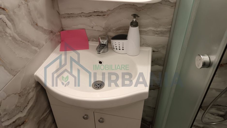 Închiriez garsonieră in zona tatarasi eternitate - Poză 6