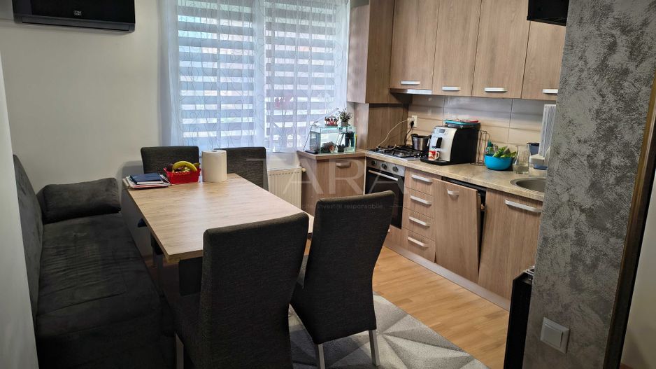 Apartament mobilat și utilat complet, cu parcare, Baciu – zona Regal. - Poză 1