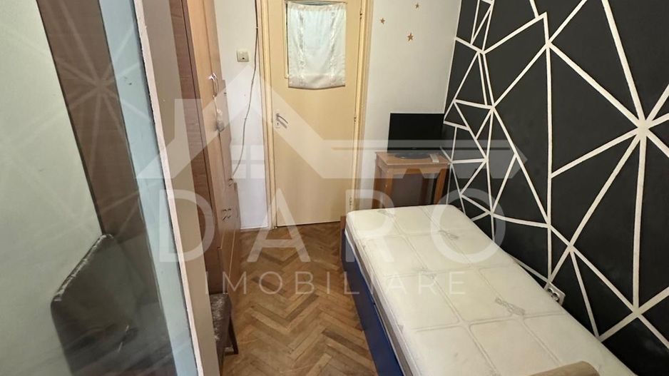 🏠 Ocazie! Apartament 2 camere cu balcon închis - Poză 3