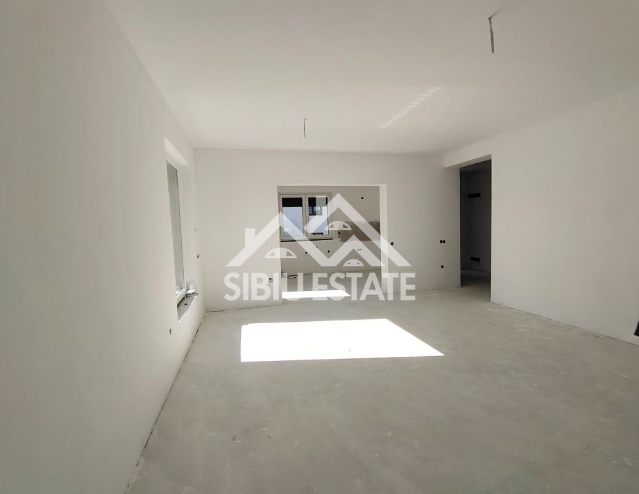 Casa individuala cu garaj si pivnita, in Selimbar, SIbiu - Poză 12