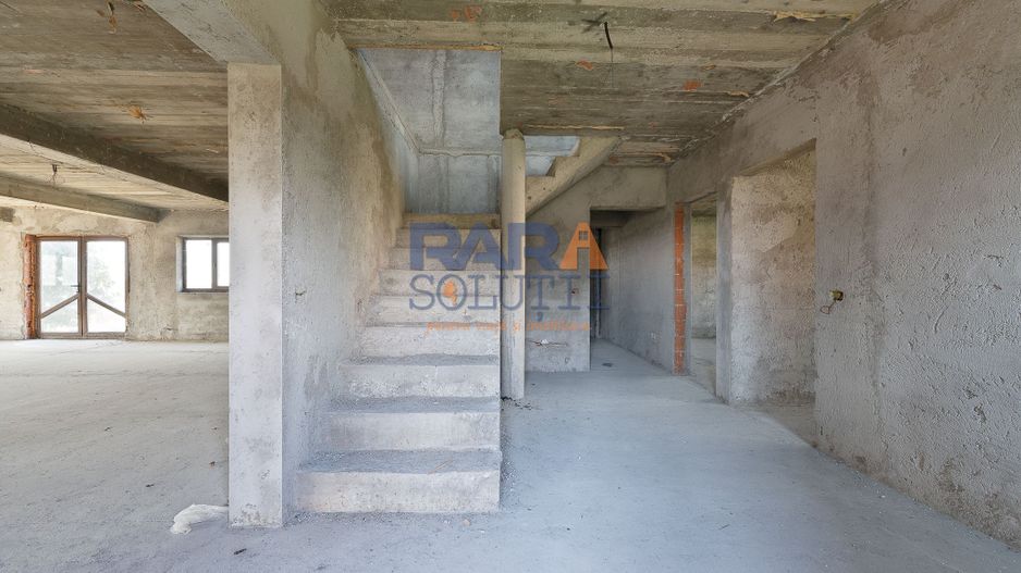 Casă P+1E, 402 mp, teren 3.600 mp, 17 km de Roman - PREȚ LA OFERTĂ! - Poză 6