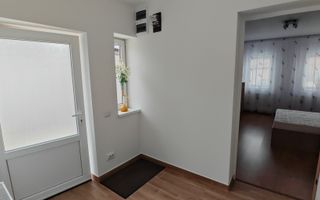 Casa 3 camere individuala SanpetrU,mobilata si utilata,128900 euro. - Poză 6