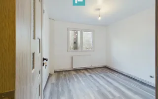 Apartament 3 camere pe str Hateg in Vlaicu - Poză 16