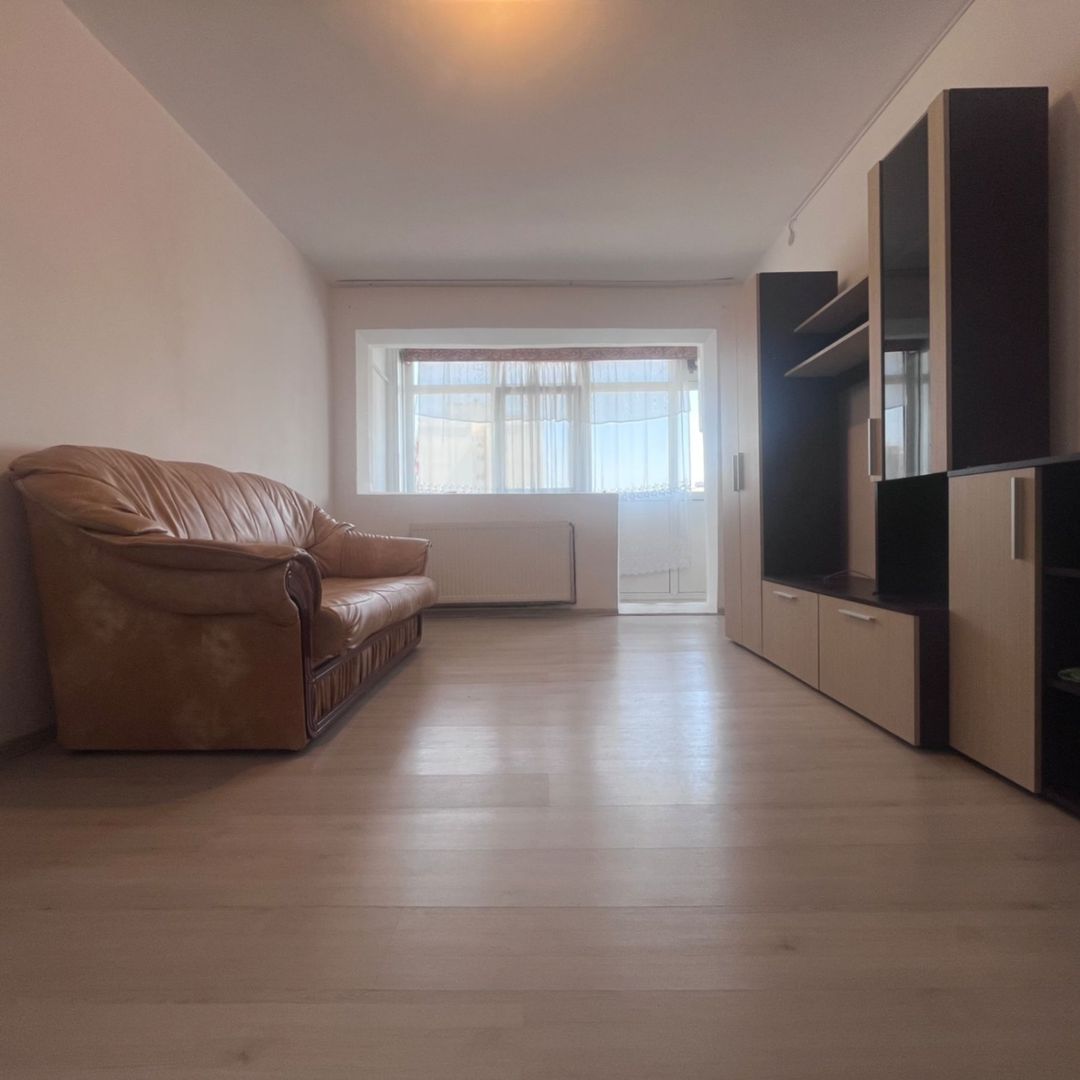 Zona Pavcom! Inchiriere apartament cu 2 camere in Targoviste, micro 6! - Poză 2