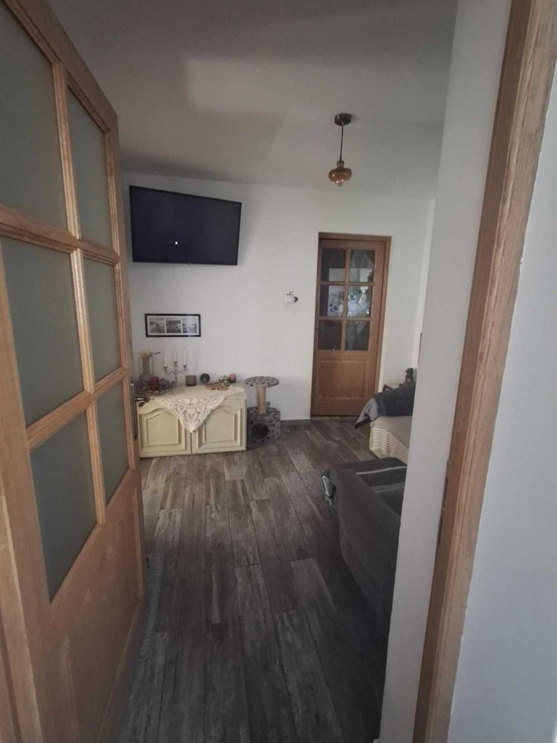 Casă cu grădină în centrul orașului Satu Mare - Poză 5