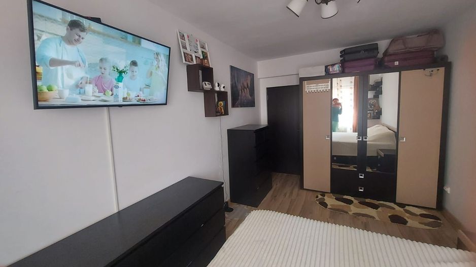 Apartament 2 camere cu 2 bai, decomandat, Trapezului - Poză 13
