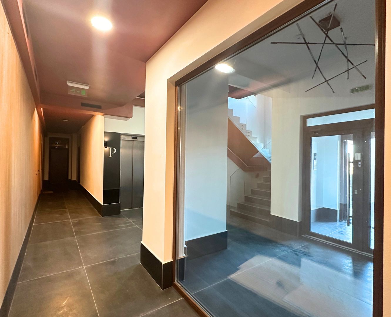 Apartament 2 camere 60 mp cu geam la baie lângă Paradisul Acvatic - Poză 21