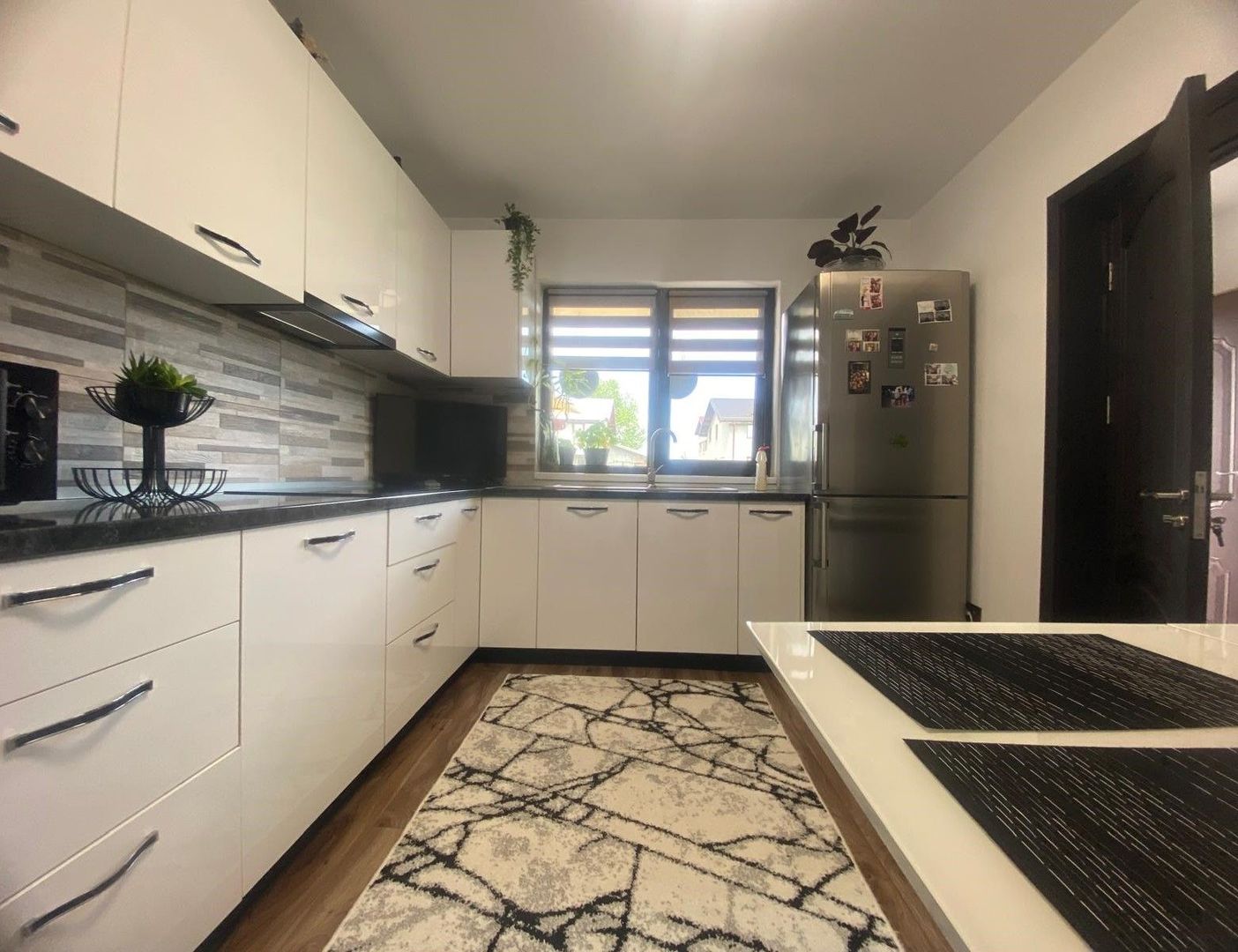 Se vinde casa cocheta,confortabila -5 minute de Târgoviște – Dumbrava - Poză 2