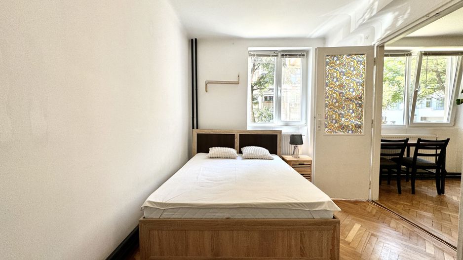 Apartament 2 camere, primitor, cu garaj, in zona Centrala-Universitate - Poză 9