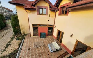 Locuinta individuala 6 camere - zona Lidl - Poză 24