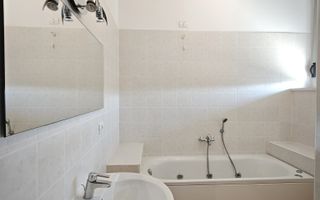 Penthouse deosebit de 120 mp si parcare privata - petfriendly in Torontalului - Poză 11