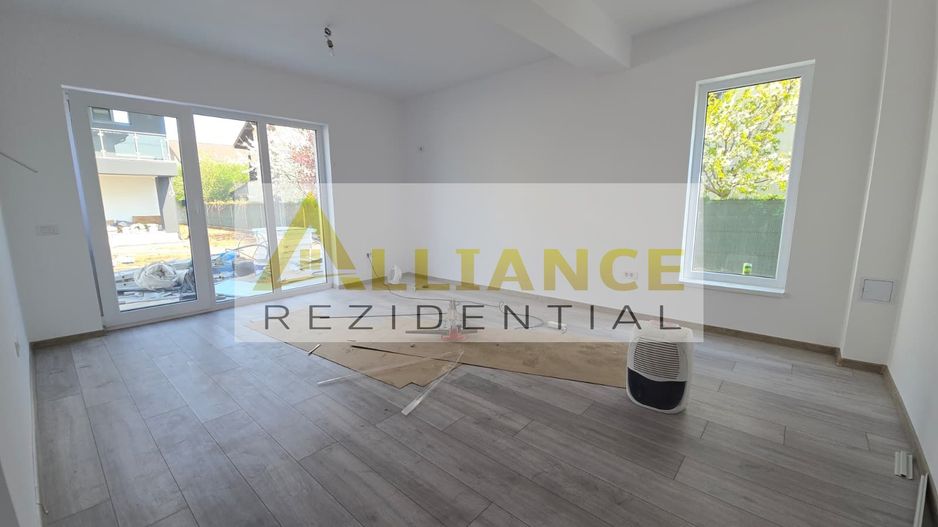 Vila 5 Camere | La 100 m de Blv. - Poză 8