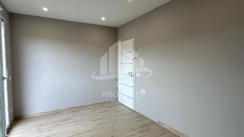 Penthaus  modern in  Sibiu ,3 camere ,2 garaje subteran , boxa - Poză 4