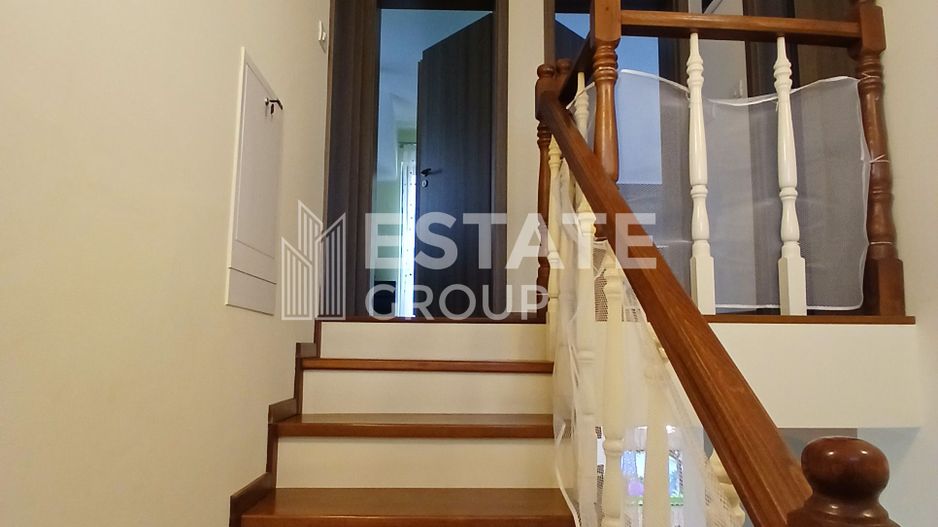 Casa individuala cu 4 camere in Dumbravita - Poză 6