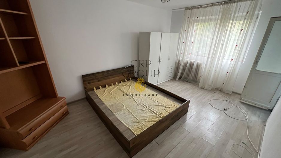 Garsoniera | Etaj 2/4 | 35 mp | Sud | Aleea Stadionului - Poză 1
