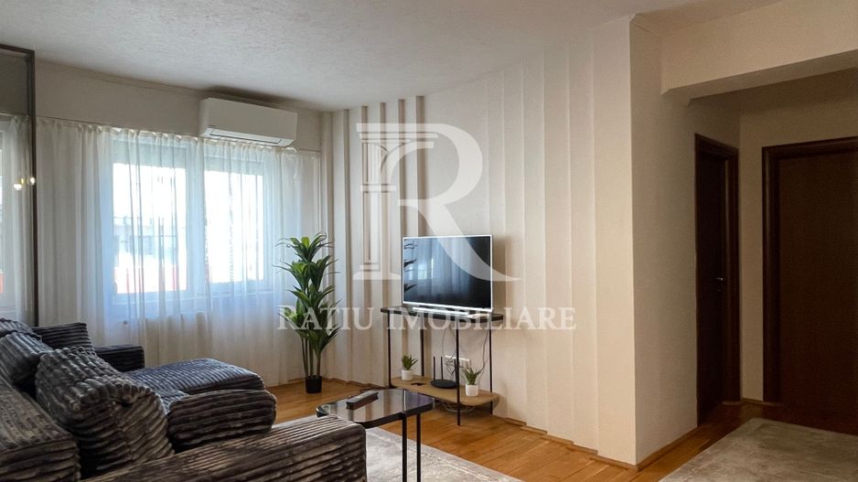 Apartament cu 3 camere | 2 Parcări Subterane | Nufărul | Oradea - Poză 1
