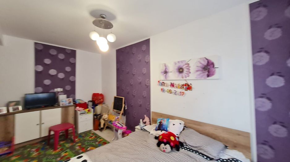 Vila spatioasa cu 7 apartamente/pretabil investiție - Poză 17