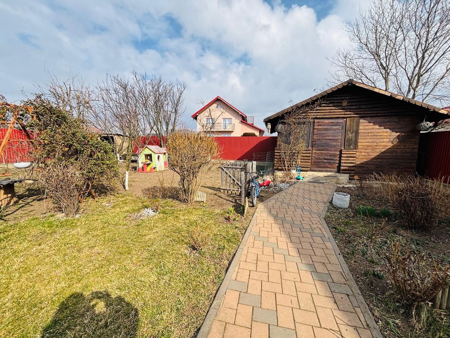 Vilă deosebită în Șcheia I 240 mp utili I teren 1000 mp I 295.000 € - Poză 26