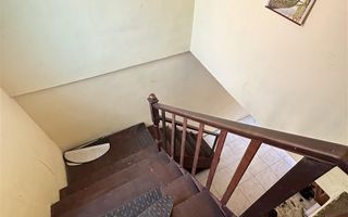 Casa individuala cu teren de 412 Piata Tineretului - Poză 6