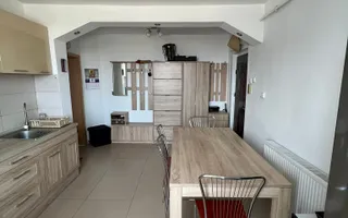 Centrala proprie. Complet renovat. Mobilat si utilat. - Poză 11