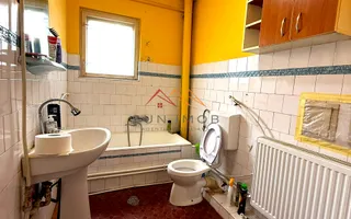 Casă P+1E cu teren generos de 697 mp, zona foarte buna Campina, PH - Poză 18