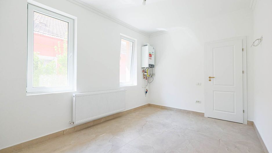 REPOZITIONARE PRET! Apartament renovat complet – str. Mărășești - Poză 3