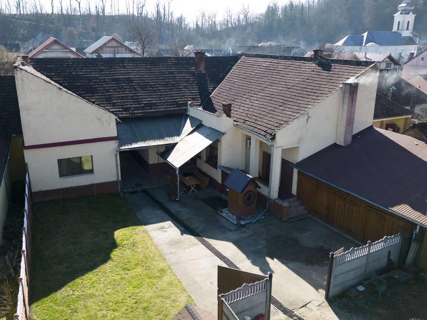 Vilă cu poveste, Săvârșin - Poză 41