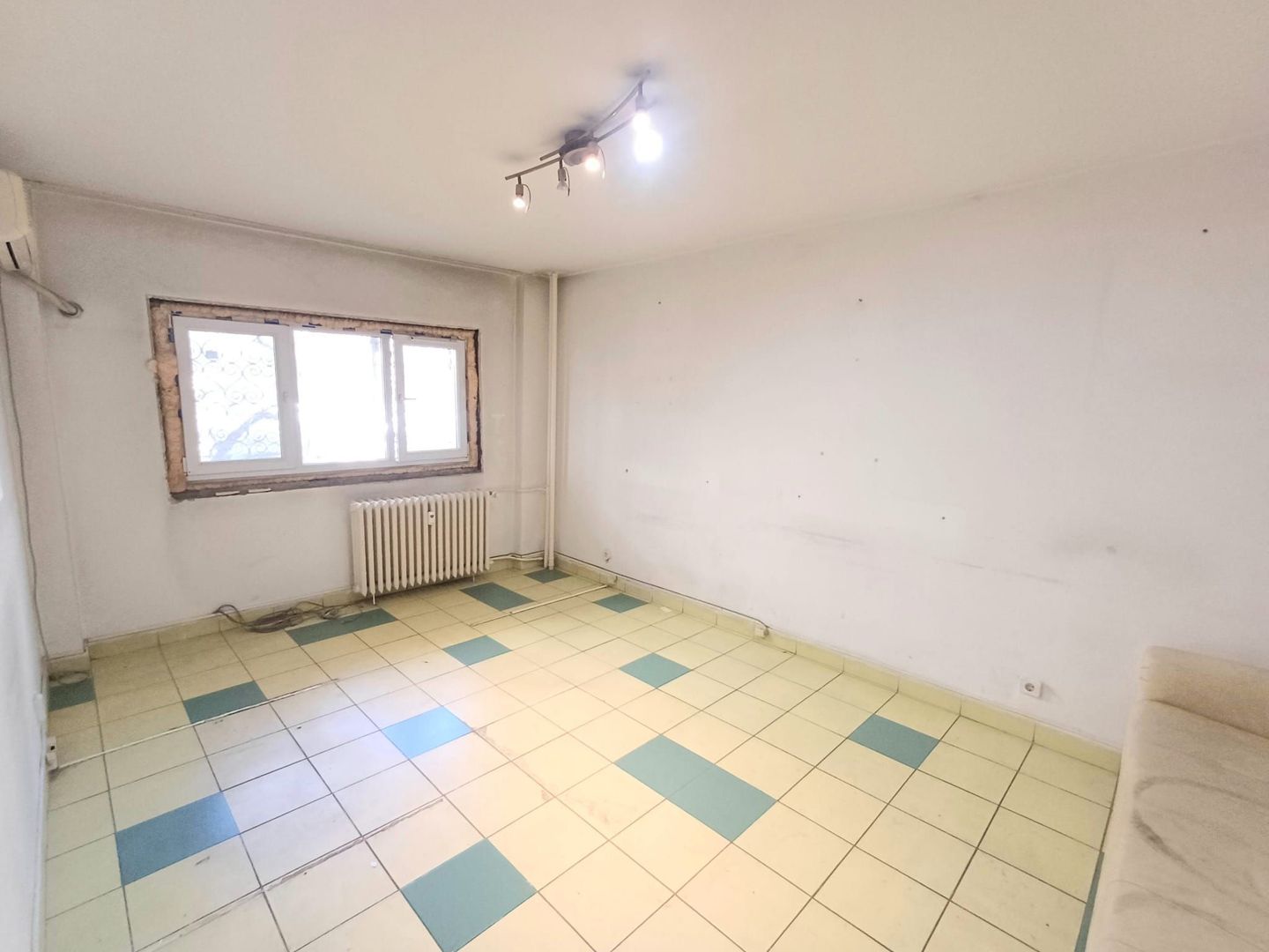 Apartament 2 camere decomandat  Metrou Obor Calea Mosilor - Poză 2