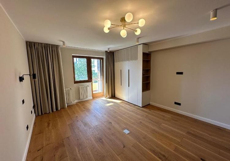 Piața Charles de Gaulle | Apartament 4 camere - Poză 9