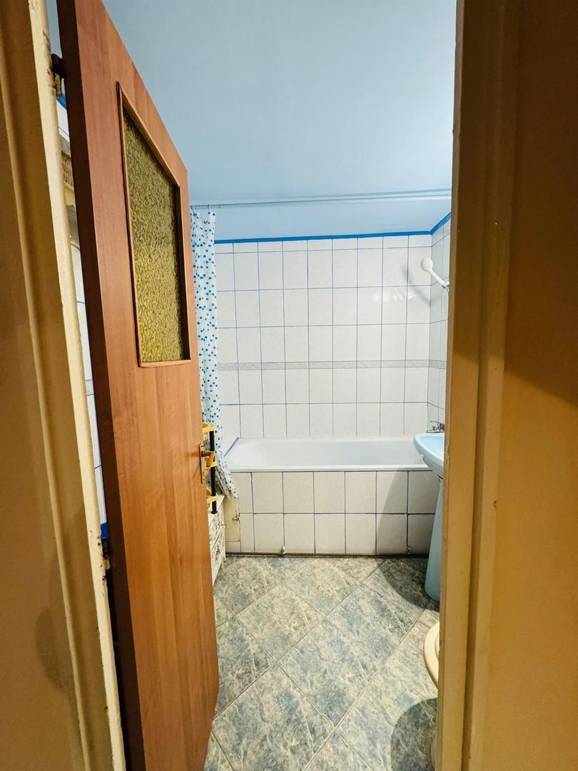 Apartament cu 2 camere zona Parcul Sebastian - Poză 7