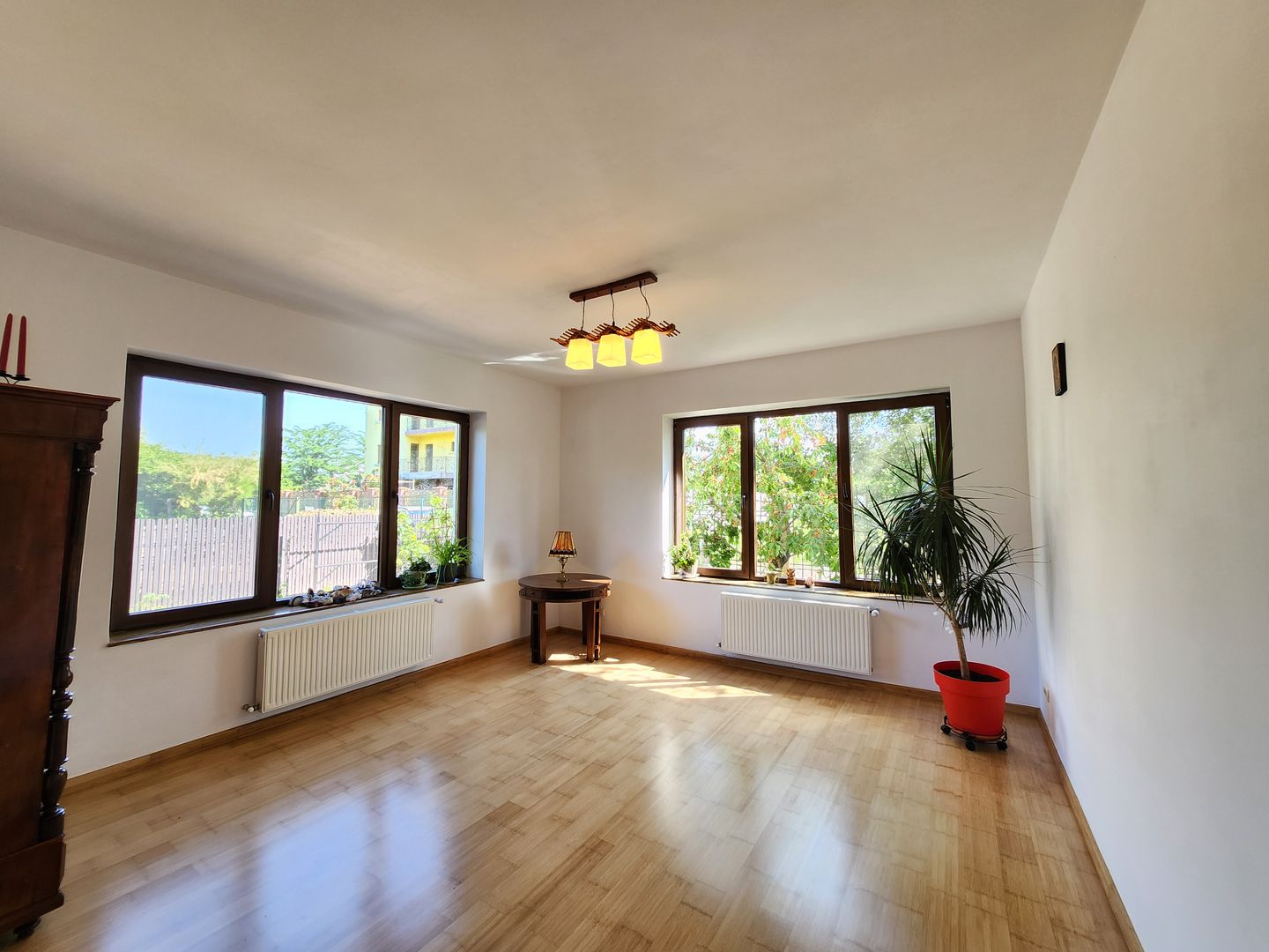 Straulesti Vila Moderna | Acces securizat | Liniste - Poză 2