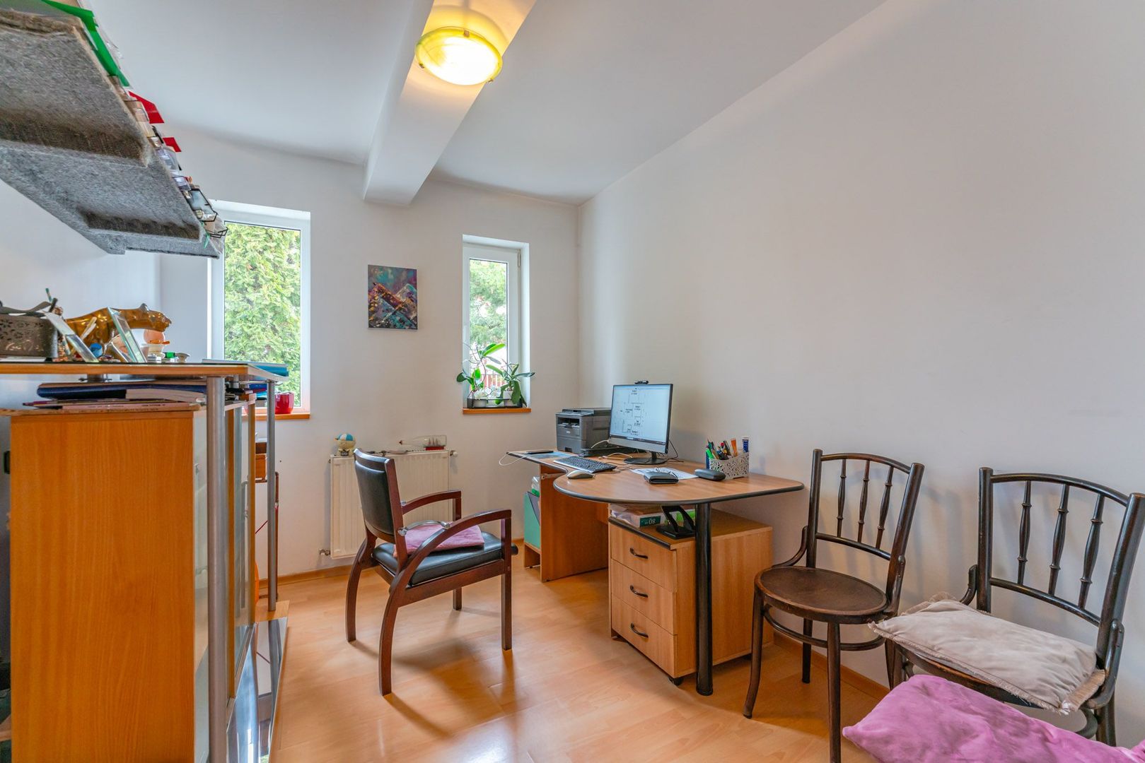 Casă spațioasă pentru familie în Hărman: 5 camere, 670 mp teren - Poză 9