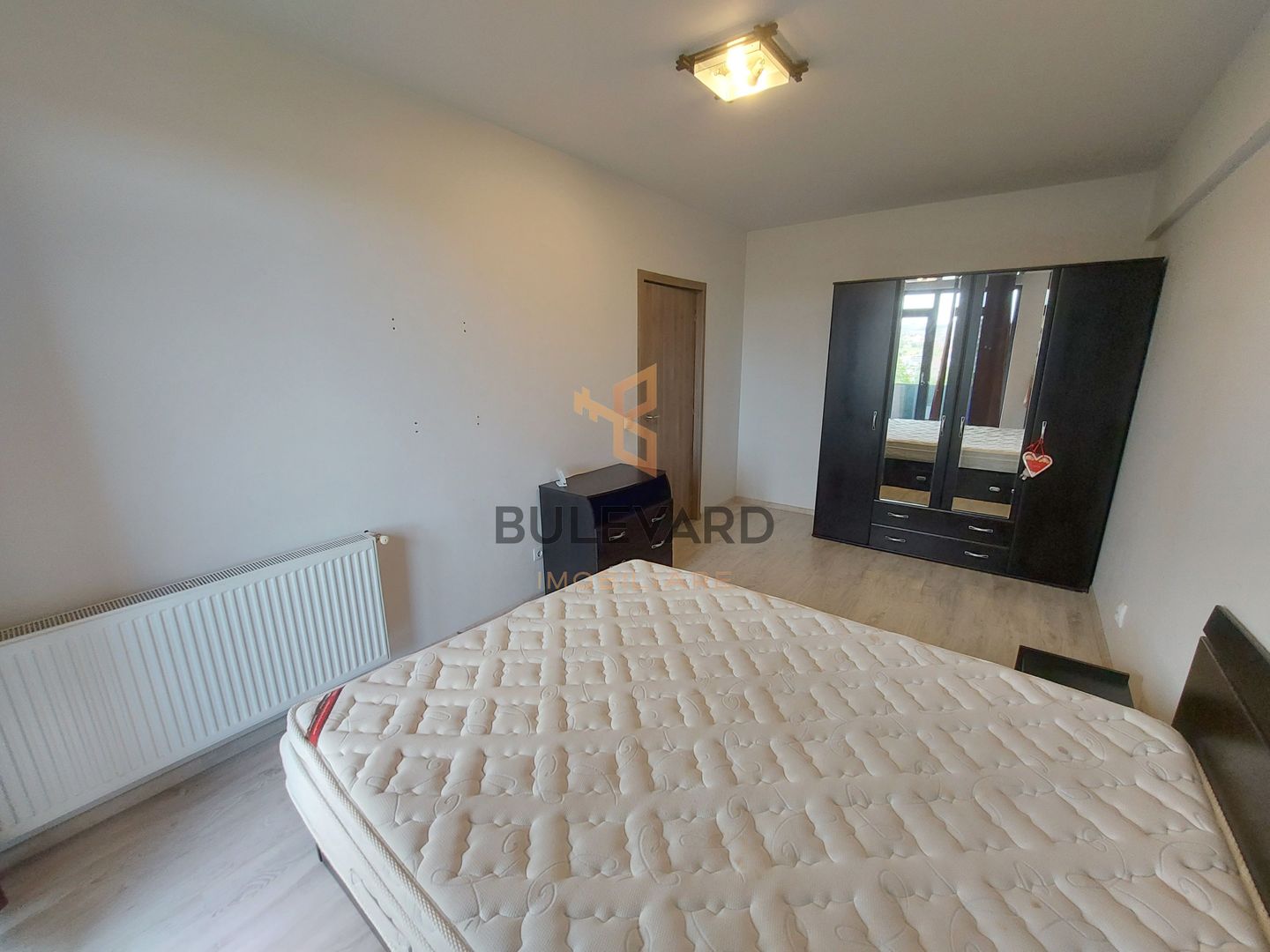 Apartament cu 2 camere decomandate+parcare subterana! - Poză 4