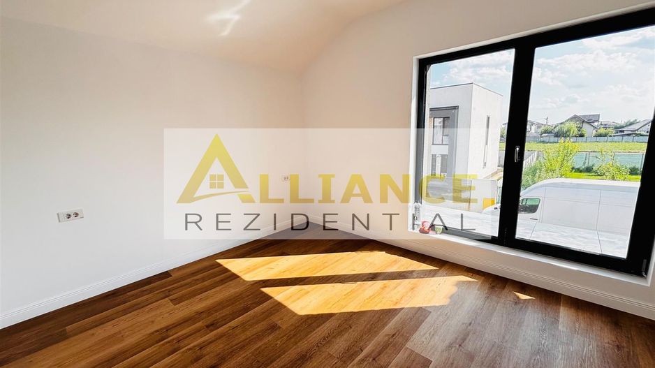 Casă individuală 5 camere  2 băi | Suprafață utilă 125 mp | Suprafața teren 310 mp - Poză 6