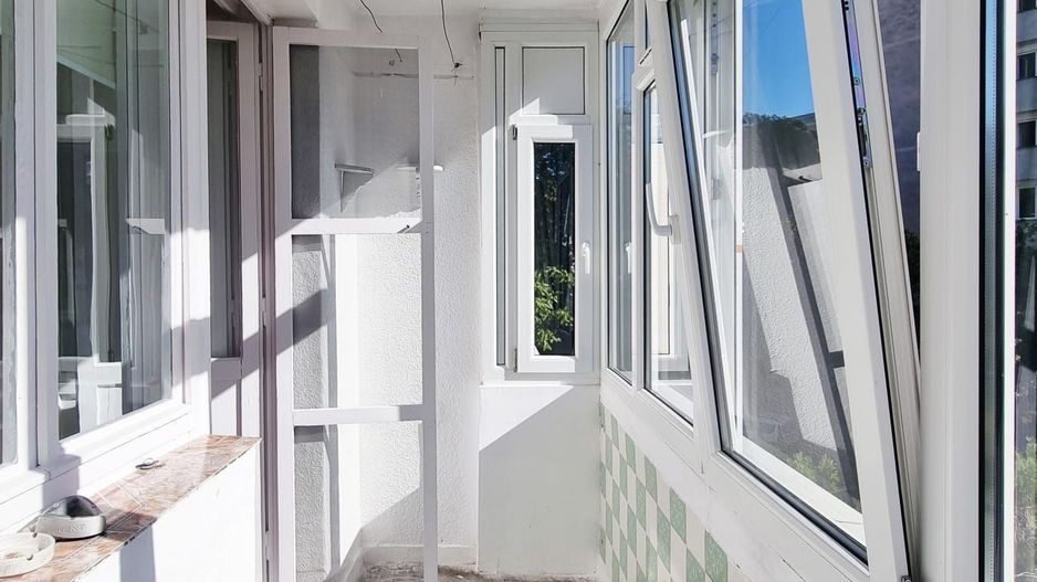 MILITARI LUJERULUI METROU 2 Camere Etaj 2din4 Bloc Reabilitat Termic - Poză 10