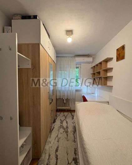 Apartament cu 3 camere zona Circumvalatiunii etaj 1 - Poză 7