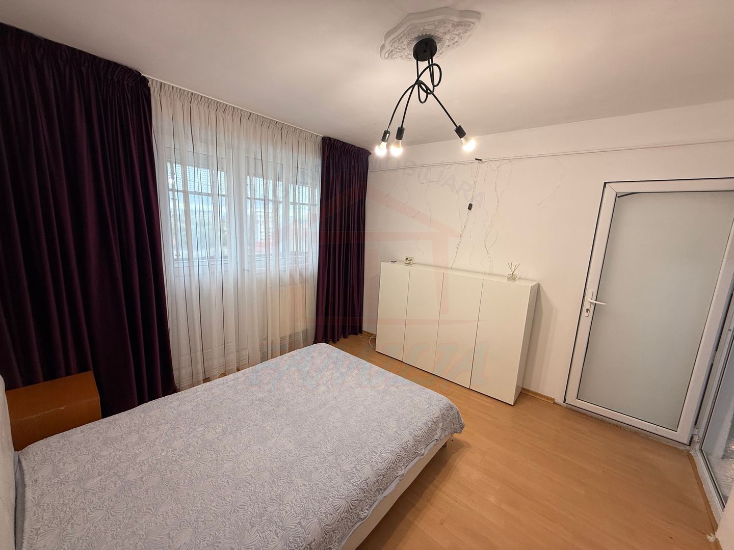 🏡 APARTAMENT CU 3 CAMERE DE ÎNCHIRIAT – MICRO 20 - Poză 12