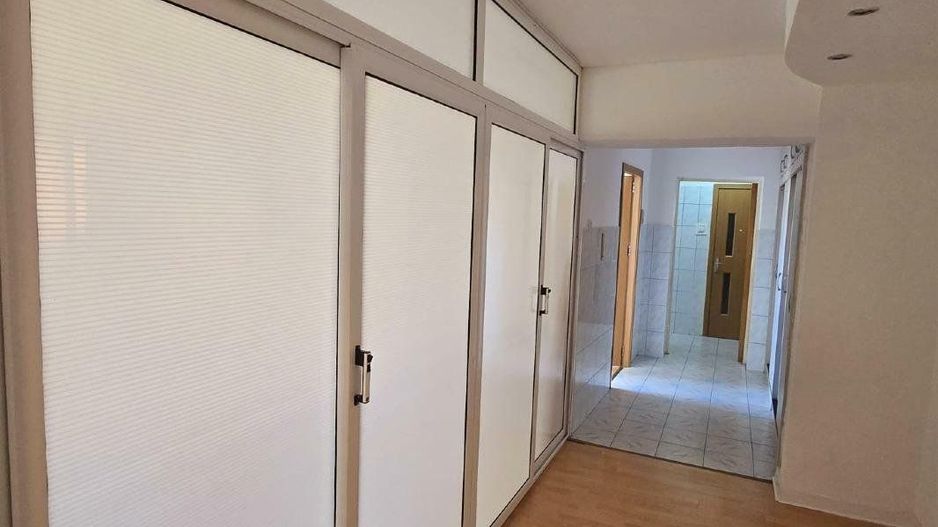 Apartament 3 camere Titan - 1 Decembrie 1918 - Poză 1