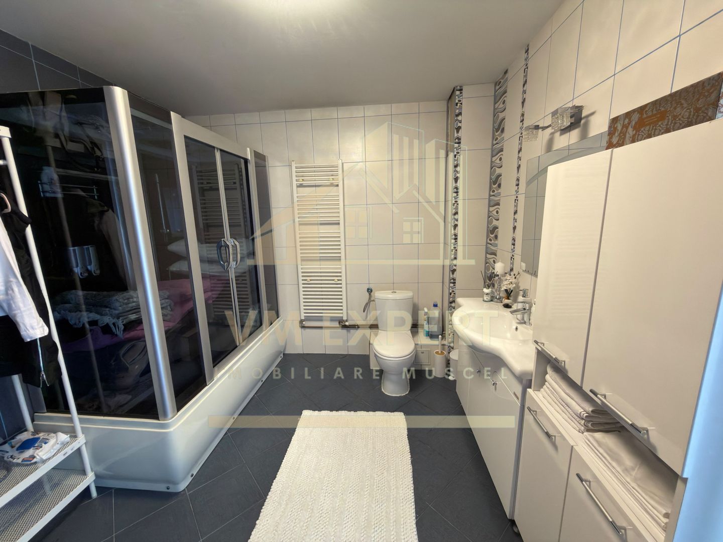CASĂ 5 CAMERE TEREN 1600 MP CAMPULUNG - Poză 23