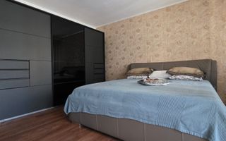 VANZARE CASA 10 CAMERE | ZONA VATRA LUMINOASA - Poză 11