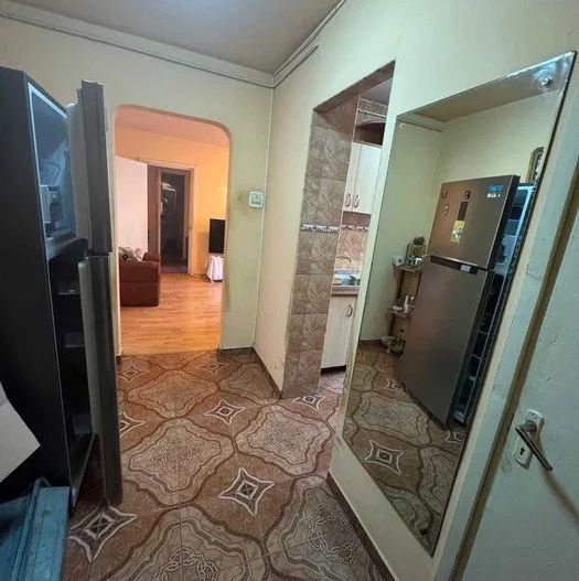 Vanzare apartament 3 camere, bloc 1979- Titan, 5 minute metrou 1 Decembrie 1918 - Poză 2