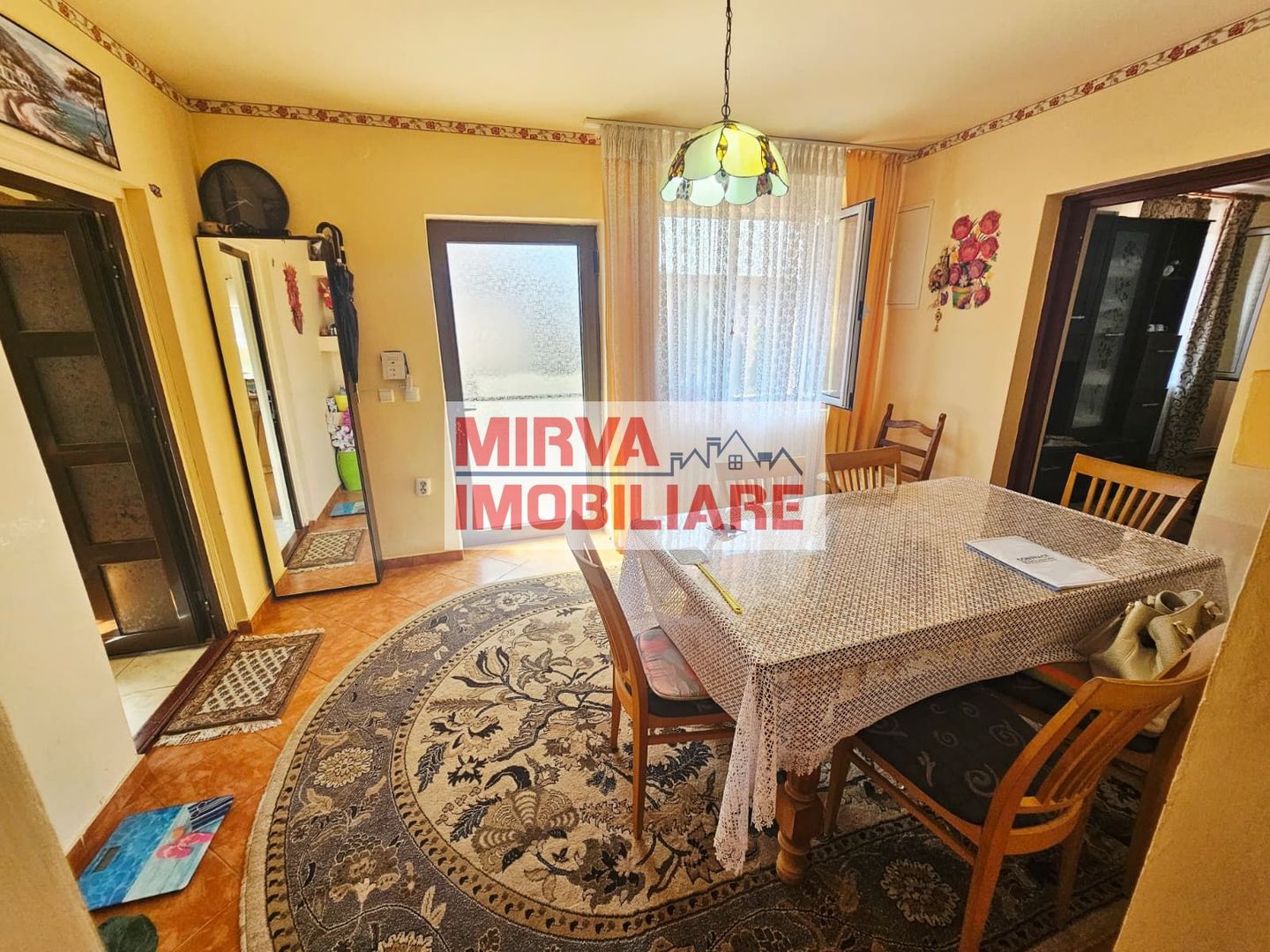 🏡 Casă spațioasă cu 9 camere în Strejnicu – pentru locuință, birouri - Poză 94