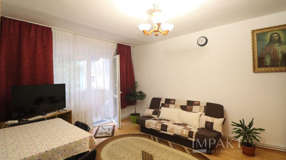 Apartament cu 4 camere, in EXCLUSIVITATE, COMISION 0% la cumparare! - Poză 1