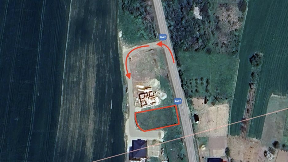 Teren intravilan de vanzare cu dublu front Cetariu - Poză 3