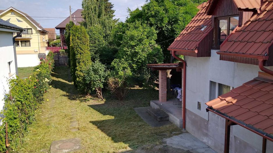 Casa, gradina si garaj. Baritiu. - Poză 2