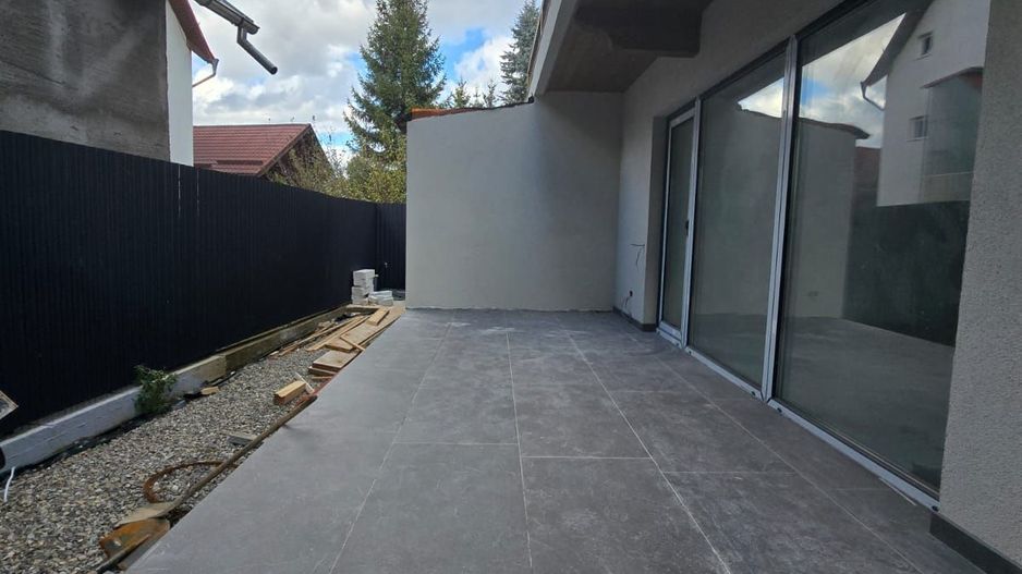 Apartament  cu 2 camere 49,35 mp + 21,35 mp terasele + loc de parcare - Busteni - Poză 5