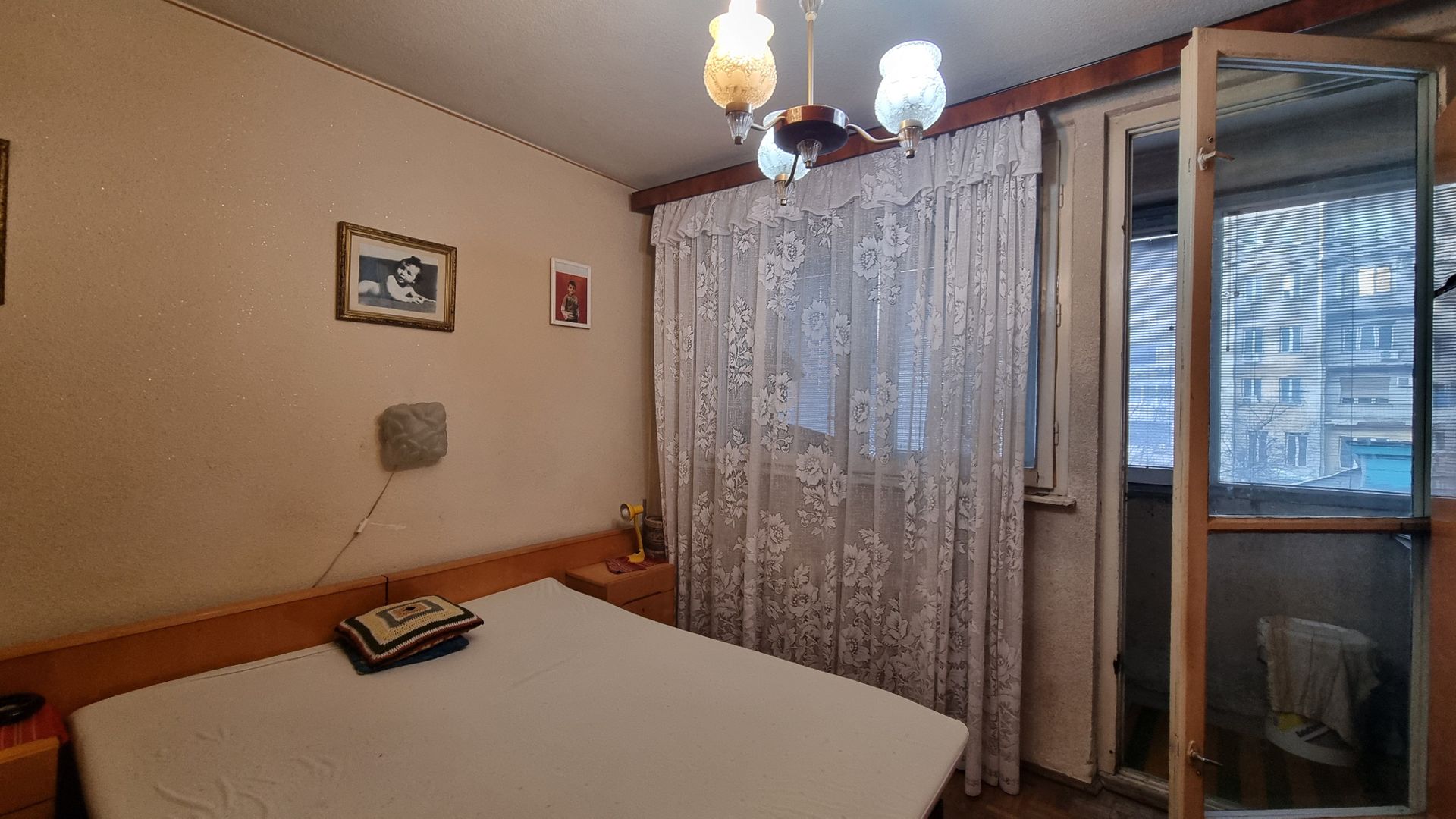 Sala Palatului // vedere spate // balcon - Poză 5