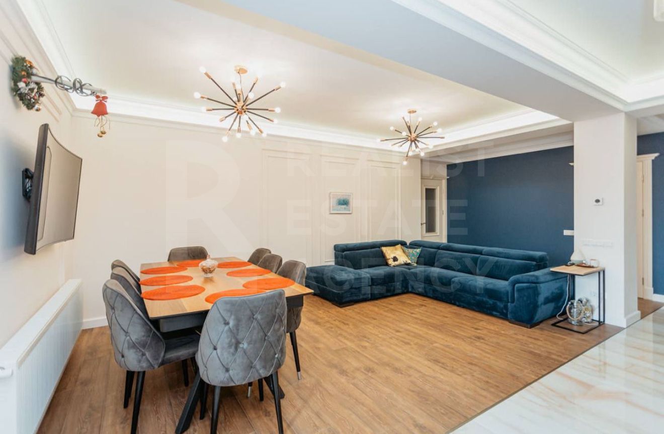 Vânzare apartament, 4 camere, strada Zamfir Arbore, Centru - Poză 2