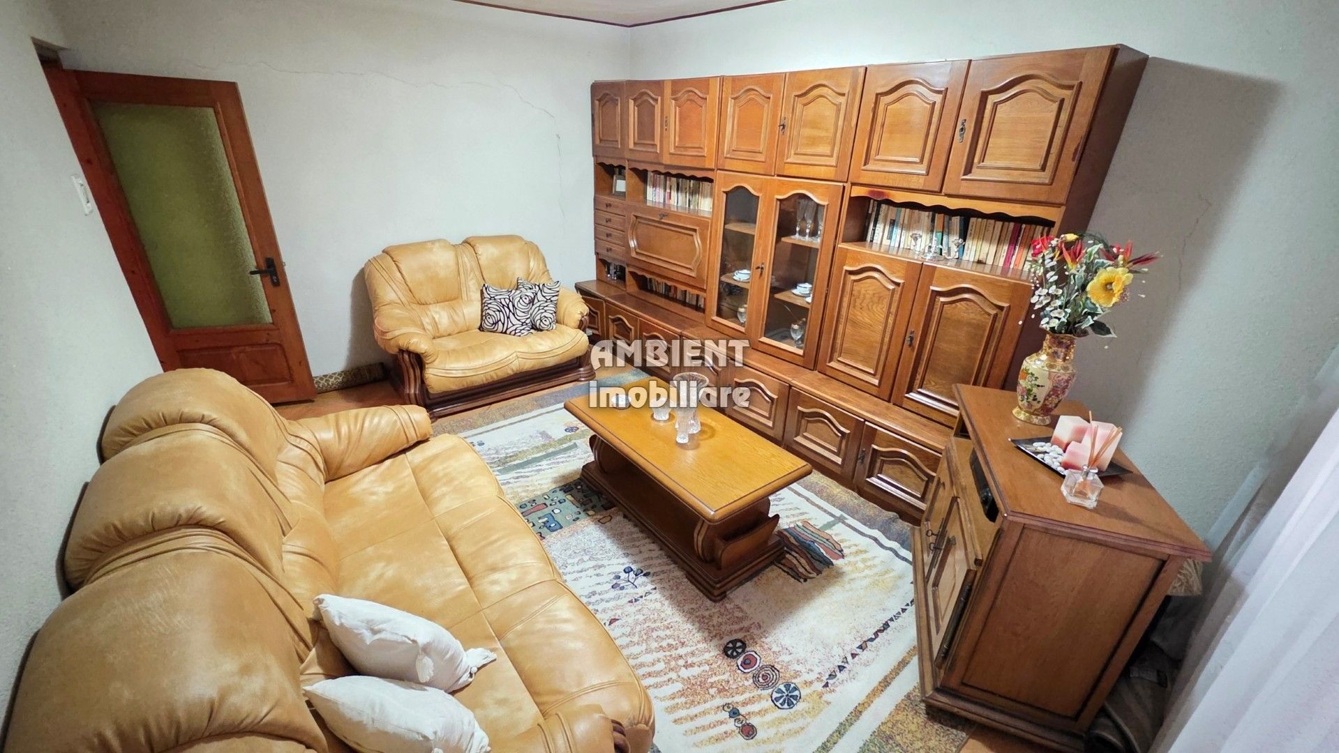 Apartament cu 3 camere, partial mobilat si utilat, VASLUI - zona GARA; - Poză 2