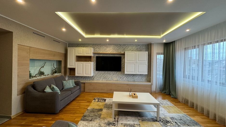 Chirie ap lux, 3 cam,2 bai,120mp mobilat/utilat/ 2loc parcare/terasa - Poză 1